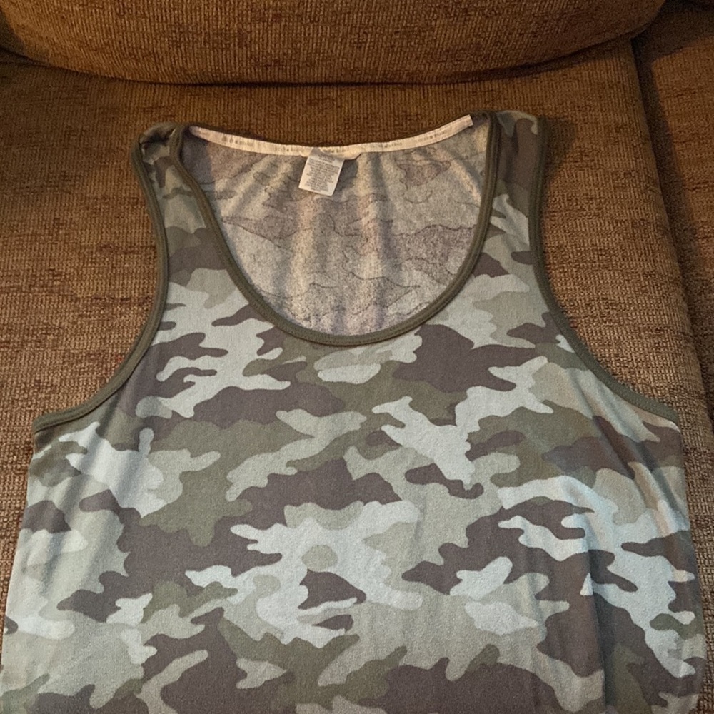 Lucky Brand Tank Top Camo Green Womens Size XL